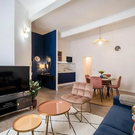 Hirondelle De Apartment
